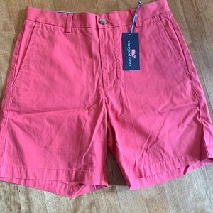 Vineyard Vines Shorts with Tags - Size 30